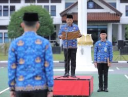 Upacara Rutin, Gubernur Hidayat Ajak Upaya Meningkatkan Pelayanan kepada Masyarakat